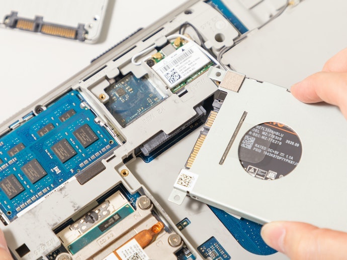 SATA: Kết Nối Tiêu Chuẩn Của Máy Tính, Máy Game