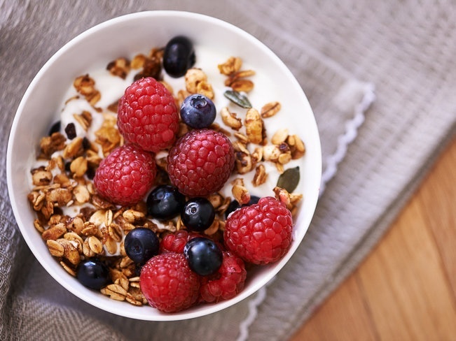 Thưởng thức Granola