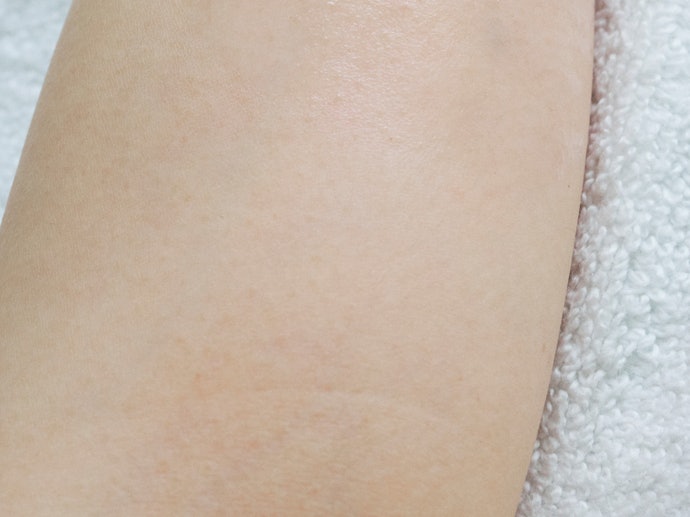 Vẫn Còn Lại Một Ít Kem, Nhưng Cần Thoa Lại Thật Đều Đặn!