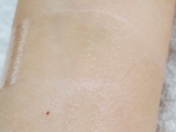 Chỉ Cần Thoa Xà Bông Để Rửa Sạch!