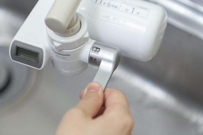 Kiểm Tra Độ Tương Thích Của Vòi Nước Với Đầu Lọc