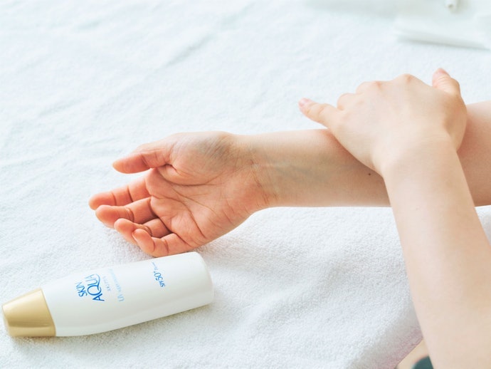 Cảm Giác Khi Bôi Lên Da Ra Sao?