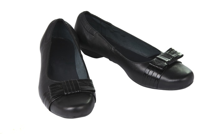 Loafer Gót Thấp Rất Thuận Tiện Cho Việc Di Chuyển