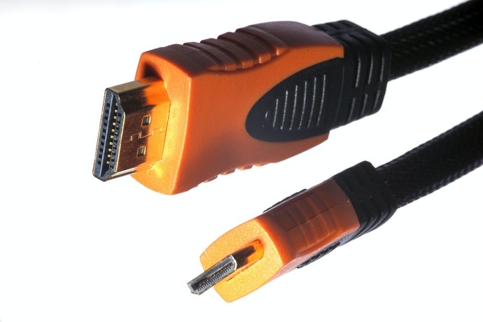 Chuẩn C (HDMI ⇔ Mini HDMI): Kết Nối Với Các Thiết Bị Nhỏ Như Camera